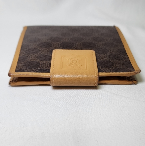 Celine Snap Bi-Fold Wallet - Picture 10 of 15